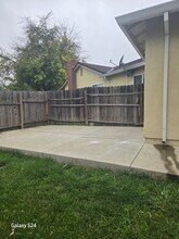 3131 Scotland Dr in Antelope, CA - Building Photo - Building Photo