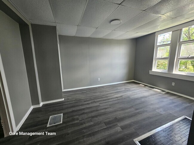 property at 1123 Amanda St