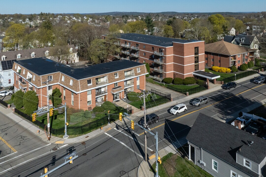 Pleasant Court Condominiums in Marlborough, MA - Building Photo