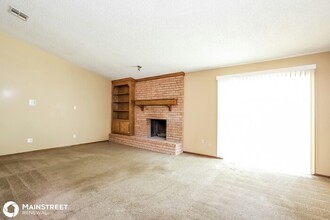 2716 Summer Set Trail in Edmond, OK - Building Photo - Building Photo