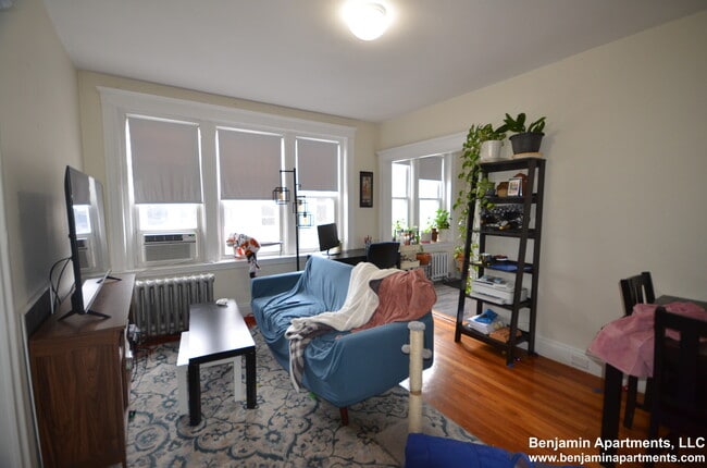 property at 1161 Boylston St