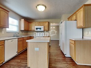 5955 Furlong Way in Liberty Township, OH - Building Photo - Building Photo