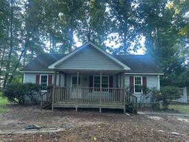 161 Mill Creek Dr in Youngsville, NC - Building Photo