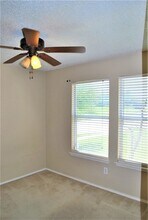 2200 Lookout Ln in Denton, TX - Building Photo - Building Photo