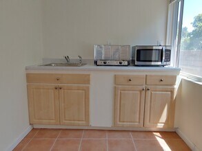 5345 Northridge Ave in San Diego, CA - Building Photo - Building Photo