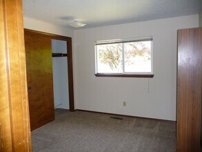 1088 Juniper St N in Keizer, OR - Building Photo - Building Photo