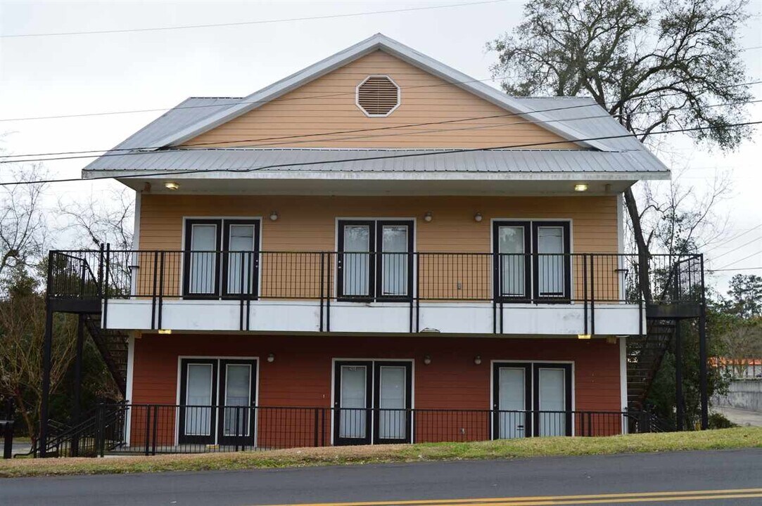 207 Putnam Dr in Tallahassee, FL - Building Photo