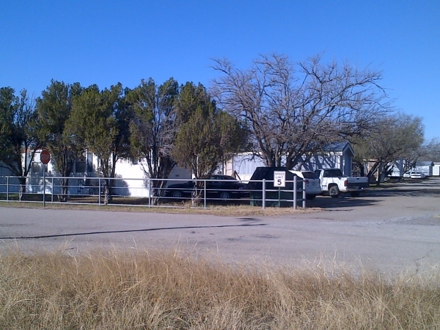 Airport Mobile Home Park in Mineral Wells, TX - Foto de edificio - Building Photo