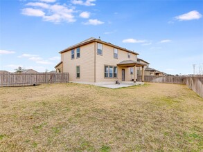 6049 Mantalcino Dr in Round Rock, TX - Building Photo - Building Photo