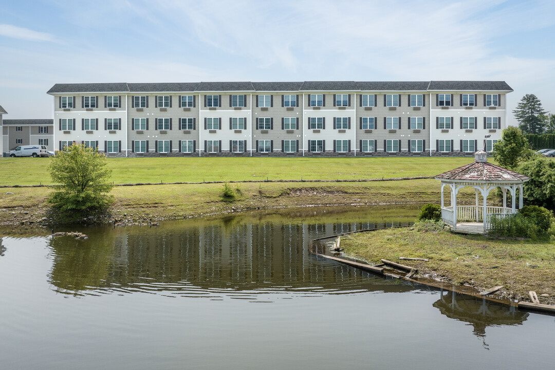 Riverside on the Delaware in Matamoras, PA - Foto de edificio