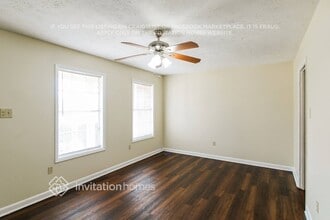 1621 Wesley Way NW in Conyers, GA - Foto de edificio - Building Photo