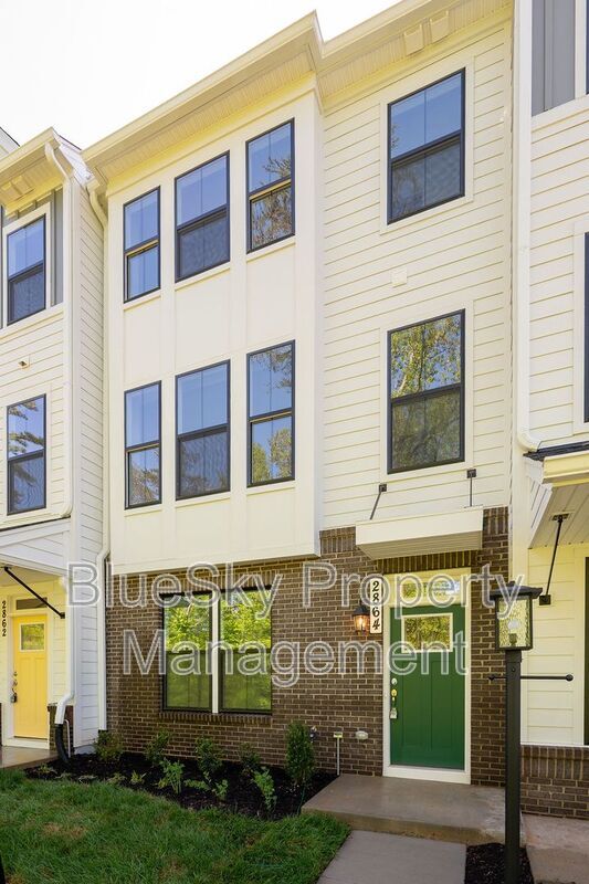 2864 Sweetbay St in Charlottesville, VA - Building Photo - Building Photo