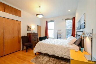 1407 N Wicker Park Ave in Chicago, IL - Building Photo - Building Photo