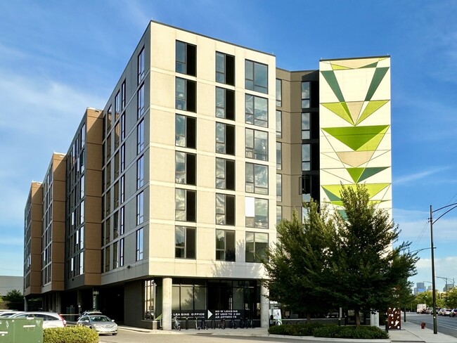 property at 2155 N Elston Ave