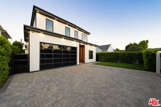 4532 Calhoun Ave in Los Angeles, CA - Building Photo - Building Photo
