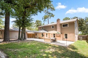 22011 Kenchester Dr in Houston, TX - Building Photo
