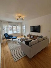 6838 S King Dr in Chicago, IL - Building Photo - Building Photo