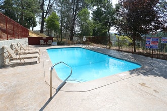 Berryhill in Grass Valley, CA - Building Photo - Other