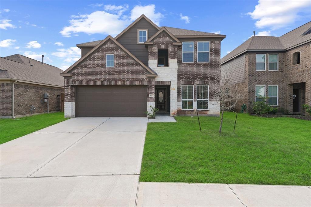 5443 Grand View Dr in Brookshire, TX - Building Photo