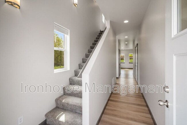 2958 W Babcock St in Bozeman, MT - Building Photo - Building Photo