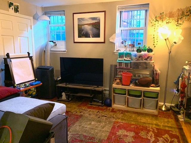 property at 212 Christopher Columbus Dr
