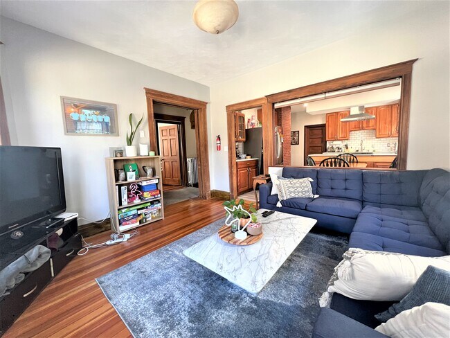 44 Francis St, Unit 2