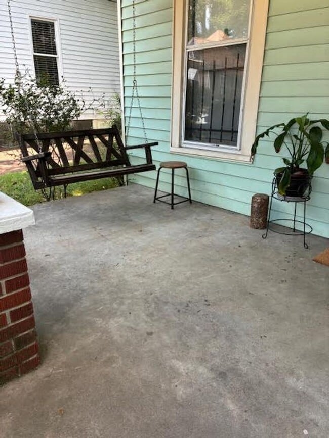 2091 Vinton Ave in Memphis, TN - Building Photo - Building Photo