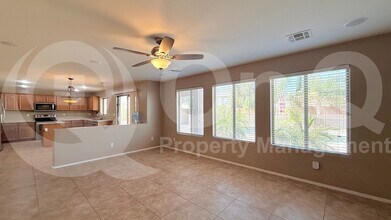 2788 E Dust Devil Dr in San Tan Valley, AZ - Building Photo - Building Photo