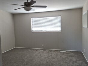 3454 W Brett Ave in West Valley City, UT - Foto de edificio - Building Photo