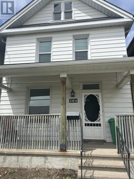 264 Wolfe St in Peterborough, ON - Building Photo