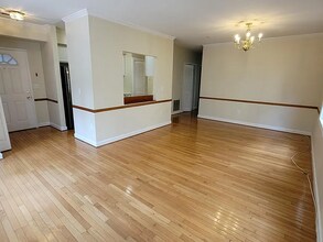 1505 Key Blvd, Unit APT A in Arlington, VA - Building Photo - Building Photo