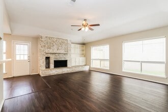 4606 Lost Lake Ln in Spring, TX - Building Photo - Building Photo