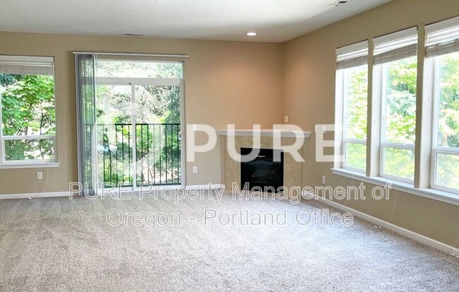 2806 Raymond St in Forest Grove, OR - Building Photo - Building Photo