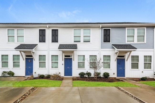 property at 120 Vly Crk Dr