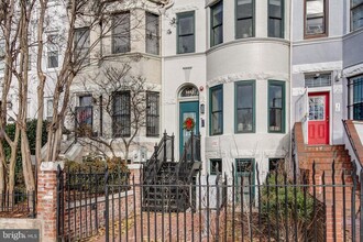 1443 Girard St NW, Unit 4 in Washington, DC - Building Photo - Building Photo