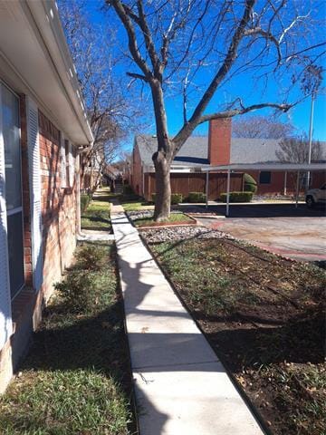 955 Roaring Springs Rd in Fort Worth, TX - Building Photo - Building Photo