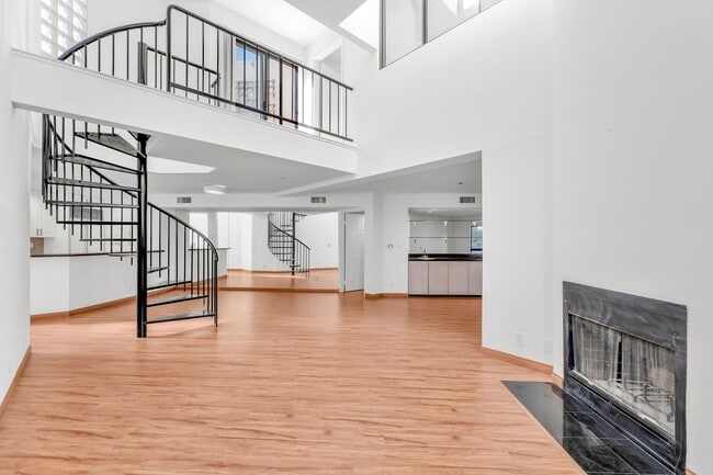 property at 12000 Goshen Ave