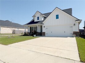 5930 Eldora Dr in College Station, TX - Building Photo