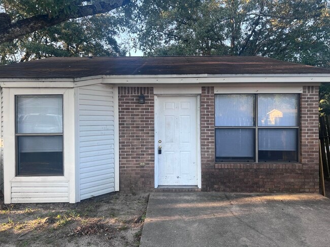 property at 102 Lake St