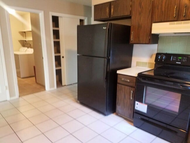 1624 Larch St in Fort Collins, CO - Building Photo - Building Photo
