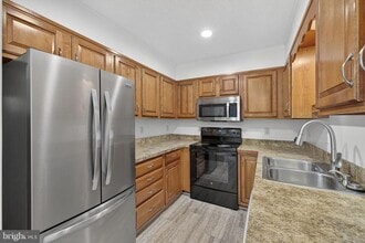 1984 Cidermill Ln in Winchester, VA - Building Photo - Building Photo