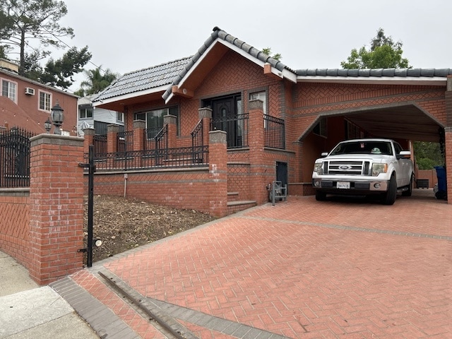 property at 4911 San Rafael Ave