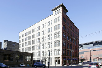 Elmdale Apartments in Grand Rapids, MI - Building Photo - Building Photo