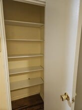 10-40 Neilson St in Queens, NY - Building Photo - Building Photo