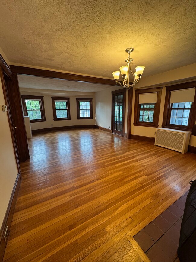 62 Paul Revere Rd, Unit 2 in Arlington, MA - Building Photo - Building Photo