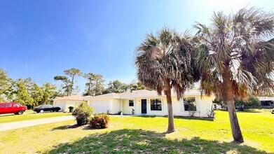 1630 Fentress Ave in Deltona, FL - Building Photo - Building Photo