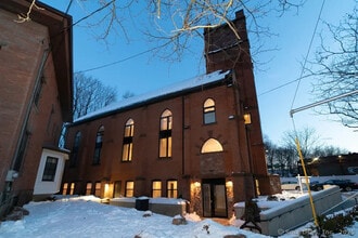 847 State St in New Haven, CT - Building Photo - Building Photo