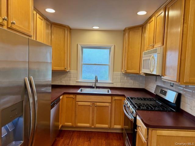 29 1/2 Woolsey Ave in Glen Cove, NY - Building Photo - Building Photo