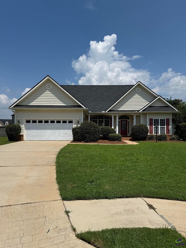 property at 106 Haven Crest
