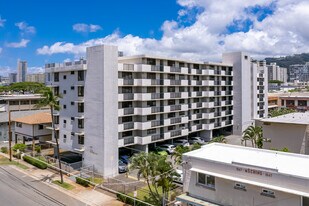 The Pumehana in Honolulu, HI - Building Photo